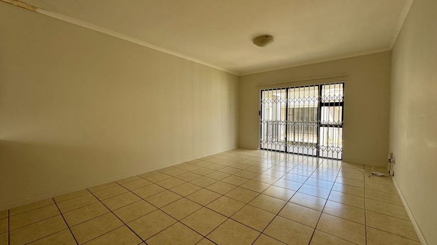 2 Bedroom Property for Sale in Heritage Park Western Cape